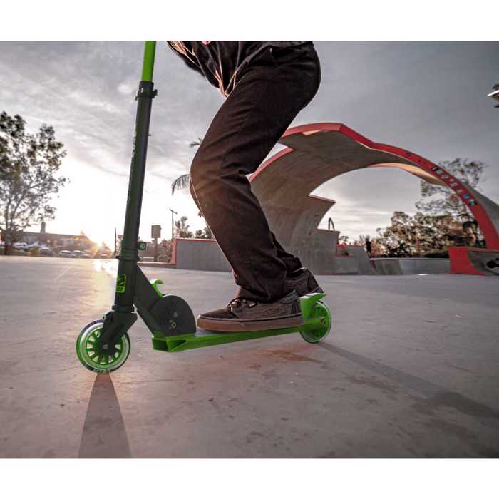 YVOLUTION Neon Vector 2020 Patini - Prasino